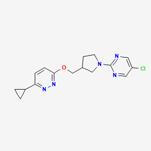 3-{[1-(5-Chloropyrimidin-2-yl)pyrrolidin-3-yl]methoxy}-6-cyclopropylpyridazine