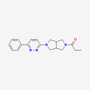 molecular formula C19H22N4O B15114178 1-[5-(6-Phenylpyridazin-3-yl)-octahydropyrrolo[3,4-c]pyrrol-2-yl]propan-1-one 