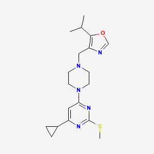 4-Cyclopropyl-2-(methylsulfanyl)-6-(4-{[5-(propan-2-yl)-1,3-oxazol-4-yl]methyl}piperazin-1-yl)pyrimidine