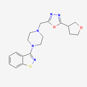 3-(4-{[5-(Oxolan-3-yl)-1,3,4-oxadiazol-2-yl]methyl}piperazin-1-yl)-1,2-benzothiazole