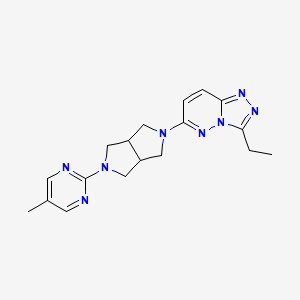 molecular formula C18H22N8 B15117501 2-(5-{3-Ethyl-[1,2,4]triazolo[4,3-b]pyridazin-6-yl}-octahydropyrrolo[3,4-c]pyrrol-2-yl)-5-methylpyrimidine 