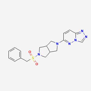 molecular formula C18H20N6O2S B15117913 2-Phenylmethanesulfonyl-5-{[1,2,4]triazolo[4,3-b]pyridazin-6-yl}-octahydropyrrolo[3,4-c]pyrrole 