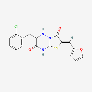 (2Z)-6-[(2-chlorophenyl)methyl]-2-[(furan-2-yl)methylidene]-2H,3H,7H-[1,3]thiazolo[3,2-b][1,2,4]triazine-3,7-dione