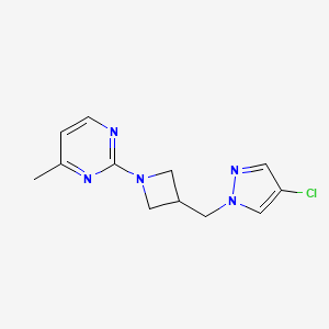 molecular formula C12H14ClN5 B15119756 2-{3-[(4-chloro-1H-pyrazol-1-yl)methyl]azetidin-1-yl}-4-methylpyrimidine 