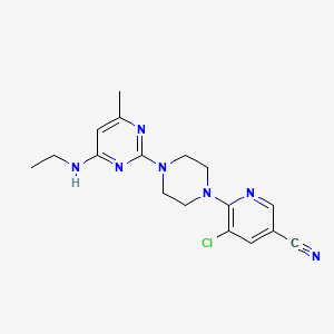 5-Chloro-6-{4-[4-(ethylamino)-6-methylpyrimidin-2-yl]piperazin-1-yl}pyridine-3-carbonitrile