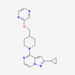 2-[(1-{2-Cyclopropylpyrazolo[1,5-a]pyrazin-4-yl}piperidin-4-yl)methoxy]pyrazine