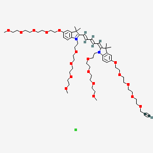 molecular formula C63H99ClN2O18 B15126368 (2Z)-2-[(2E,4E)-5-[5-[2-[2-[2-(2-methoxyethoxy)ethoxy]ethoxy]ethoxy]-1-[2-[2-[2-(2-methoxyethoxy)ethoxy]ethoxy]ethyl]-3,3-dimethylindol-1-ium-2-yl]penta-2,4-dienylidene]-1-[2-[2-[2-(2-methoxyethoxy)ethoxy]ethoxy]ethyl]-3,3-dimethyl-5-[2-[2-[2-(2-prop-2-ynoxyethoxy)ethoxy]ethoxy]ethoxy]indole;chloride 