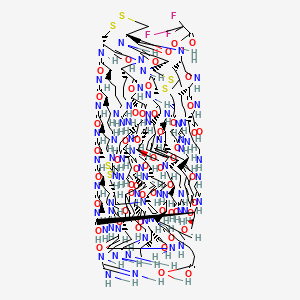 (2S)-6-amino-2-[[(2S)-2-[[(2S)-2-[[(1R,4S,7S,10S,13S,16S,22R,25S,31S,34S,37S,40S,43S,46S,49S,52R,55S,58S,61S,64R,67S,70S,73S,79S,85R,92R)-55,58-bis(4-aminobutyl)-85-[[(2S,3S)-2-[[(2S)-2-[[(2S)-2-[[(2S)-2-[[(2S)-2-amino-4-carboxybutanoyl]amino]-4-methylpentanoyl]amino]-3-carboxypropanoyl]amino]-5-carbamimidamidopentanoyl]amino]-3-methylpentanoyl]amino]-13-(2-amino-2-oxoethyl)-43-(3-amino-3-oxopropyl)-31-[(2S)-butan-2-yl]-25,34,49,61,67-pentakis(3-carbamimidamidopropyl)-40-(2-carboxyethyl)-10,73-bis[(1R)-1-hydroxyethyl]-46-(hydroxymethyl)-7,37,79-tris[(4-hydroxyphenyl)methyl]-4,70-dimethyl-3,6,9,12,15,21,24,27,30,33,36,39,42,45,48,51,54,57,60,63,66,69,72,75,78,81,84,90-octacosaoxo-87,88,94,95,98,99-hexathia-2,5,8,11,14,20,23,26,29,32,35,38,41,44,47,50,53,56,59,62,65,68,71,74,77,80,83,91-octacosazatetracyclo[50.37.7.422,64.016,20]hectane-92-carbonyl]amino]-4-methylpentanoyl]amino]-5-carbamimidamidopentanoyl]amino]hexanoic acid;2,2,2-trifluoroacetic acid