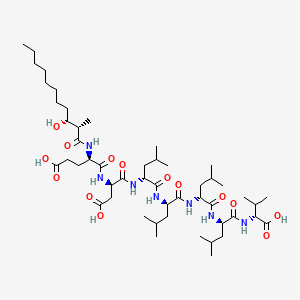 (4R)-5-[[(2R)-3-carboxy-1-[[(2R)-1-[[(2R)-1-[[(2R)-1-[[(2R)-1-[[(1R)-1-carboxy-2-methylpropyl]amino]-4-methyl-1-oxopentan-2-yl]amino]-4-methyl-1-oxopentan-2-yl]amino]-4-methyl-1-oxopentan-2-yl]amino]-4-methyl-1-oxopentan-2-yl]amino]-1-oxopropan-2-yl]amino]-4-[[(2S,3R)-3-hydroxy-2-methylundecanoyl]amino]-5-oxopentanoic acid