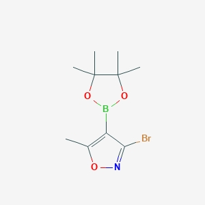 molecular formula C10H15BBrNO3 B1513862 3-Bromo-5-methyl-4-(4,4,5,5-tetramethyl-1,3,2-dioxaborolan-2-yl)isoxazole 