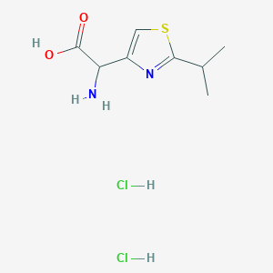 2-Amino-2-[2-(propan-2-yl)-1,3-thiazol-4-yl]acetic acid dihydrochloride