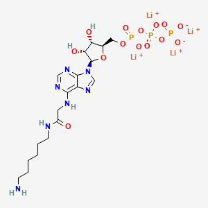 molecular formula C18H28Li4N7O14P3 B1516148 Lithium ((2R,3S,4R,5R)-5-(6-((2-((6-aminohexyl)amino)-2-oxoethyl)amino)-9H-purin-9-yl)-3,4-dihydroxytetrahydrofuran-2-yl)methyl triphosphate 