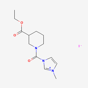 molecular formula C13H20IN3O3 B1517736 1-[3-(ethoxycarbonyl)piperidine-1-carbonyl]-3-methyl-1H-imidazol-3-ium iodide CAS No. 1232233-42-9