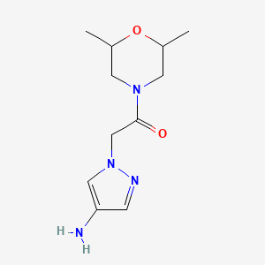 molecular formula C11H18N4O2 B1517814 2-(4-氨基-1H-吡唑-1-基)-1-(2,6-二甲基吗啉-4-基)乙烷-1-酮 CAS No. 1156075-58-9