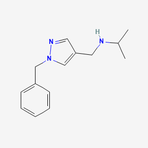 molecular formula C14H19N3 B1517902 [(1-benzyl-1H-pyrazol-4-yl)methyl](propan-2-yl)amine CAS No. 1153115-77-5