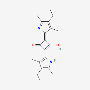 molecular formula C20H24N2O2 B1518385 (4Z)-2-(4-Ethyl-3,5-dimethyl-1H-pyrrol-2-yl)-4-(4-ethyl-3,5-dimethylpyrrol-2-ylidene)-3-hydroxycyclobut-2-en-1-one 