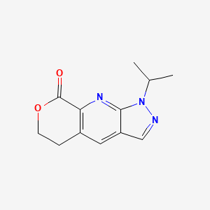 molecular formula C12H13N3O2 B1518760 1-isopropyl-5,6-dihydropyrano[3,4-b]pyrazolo[4,3-e]pyridin-8(1H)-one CAS No. 1114823-86-7