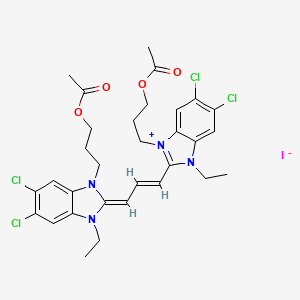 1-(3-(Acetoxy)propyl)-2-(3-(1-(3-(acetoxy)propyl)-5,6-dichloro-3-ethyl-1,3-dihydro-2H-benzimidazol-2-ylidene)-1-propenyl)-5,6-dichloro-3-ethyl-1H-benzimidazolium iodide