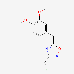 molecular formula C12H13ClN2O3 B1519493 3-(Chloromethyl)-5-[(3,4-dimethoxyphenyl)methyl]-1,2,4-oxadiazole CAS No. 1038981-80-4