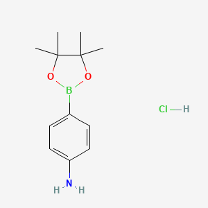 molecular formula C12H19BClNO2 B1519692 4-(4,4,5,5-四甲基-1,3,2-二氧杂硼烷-2-基)苯胺盐酸盐 CAS No. 616227-14-6