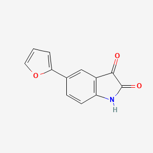 5-(2-Furyl)-1H-indole-2,3-dione