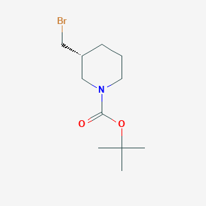 molecular formula C11H20BrNO2 B1520501 (R)-叔丁基 3-(溴甲基)哌啶-1-羧酸盐 CAS No. 1002359-91-2