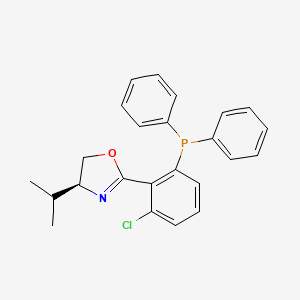 molecular formula C24H23ClNOP B15218226 (S)-2-(2-Chloro-6-(diphenylphosphino)phenyl)-4-isopropyl-4,5-dihydrooxazole 