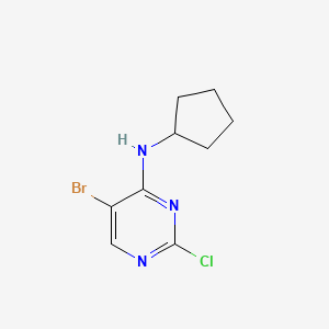 molecular formula C9H11BrClN3 B1521919 5-Bromo-2-cloro-N-ciclopentilpirimidin-4-amina CAS No. 733039-20-8