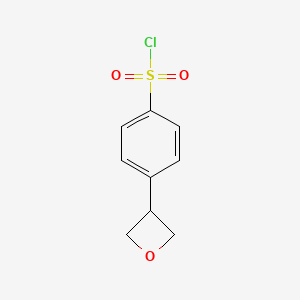 molecular formula C9H9ClO3S B15221793 4-(Oxetan-3-yl)benzene-1-sulfonyl chloride 