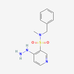 molecular formula C13H16N4O2S B15231333 N-benzyl-4-hydrazinyl-N-methylpyridine-3-sulfonamide 