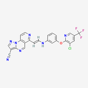 molecular formula C24H13ClF3N7O B15238767 10-[(Z)-2-[(3-{[3-chloro-5-(trifluoromethyl)pyridin-2-yl]oxy}phenyl)amino]ethenyl]-2,3,7,11-tetraazatricyclo[7.4.0.0^{2,6}]trideca-1(9),3,5,7,10,12-hexaene-5-carbonitrile 