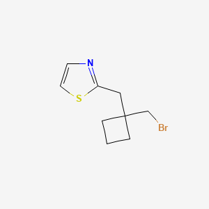 molecular formula C9H12BrNS B15256502 2-([1-(Bromomethyl)cyclobutyl]methyl)-1,3-thiazole 