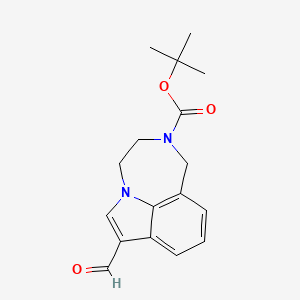 molecular formula C17H20N2O3 B1526068 2-Boc-7-formyl-1,2,3,4-tetrahydropyrrolo[3,2,1-JK][1,4]benzodiazepine CAS No. 1122597-86-7