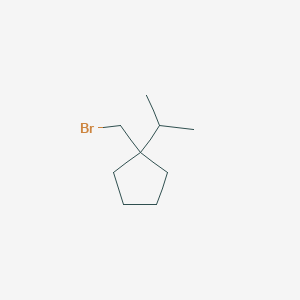 molecular formula C9H17Br B15260745 1-(Bromomethyl)-1-(propan-2-yl)cyclopentane 