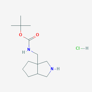 molecular formula C13H25ClN2O2 B15263489 tert-Butyl ((octahydrocyclopenta[c]pyrrol-3a-yl)methyl)carbamate hydrochloride 