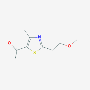 molecular formula C9H13NO2S B1526486 1-[2-(2-Methoxyethyl)-4-methyl-1,3-thiazol-5-yl]ethan-1-one CAS No. 1250921-74-4