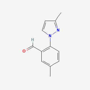 molecular formula C12H12N2O B15275092 5-Methyl-2-(3-methyl-1H-pyrazol-1-yl)benzaldehyde 