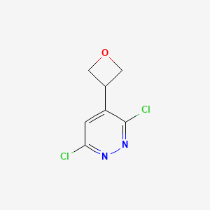 molecular formula C7H6Cl2N2O B15277603 3,6-Dichloro-4-(oxetan-3-yl)pyridazine 