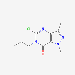 molecular formula C10H13ClN4O B1528005 5-Chloro-1,3-dimethyl-6-propyl-1,6-dihydro-7H-pyrazolo[4,3-d]pyrimidin-7-one CAS No. 1365964-11-9