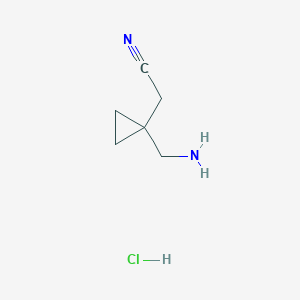 molecular formula C6H11ClN2 B1528242 2-[1-(Aminomethyl)cyclopropyl]acetonitrile hydrochloride CAS No. 1803581-36-3