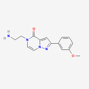 molecular formula C15H16N4O2 B1528315 5-(2-氨基乙基)-2-(3-甲氧基苯基)吡唑并[1,5-a]嘧啶-4(5H)-酮 CAS No. 1638612-70-0