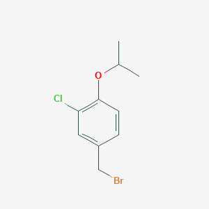 molecular formula C10H12BrClO B1528408 4-(溴甲基)-2-氯-1-(丙-2-yloxy)苯 CAS No. 936731-47-4