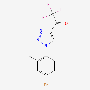molecular formula C11H7BrF3N3O B1528610 1-[1-(4-bromo-2-methylphenyl)-1H-1,2,3-triazol-4-yl]-2,2,2-trifluoroethan-1-one CAS No. 1461714-61-3