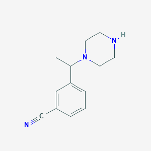 molecular formula C13H17N3 B1528740 3-[1-(Piperazin-1-yl)ethyl]benzonitrile CAS No. 1341727-59-0