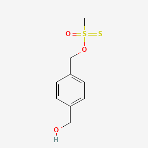 [4-(Methylsulfonothioyloxymethyl)phenyl]methanol