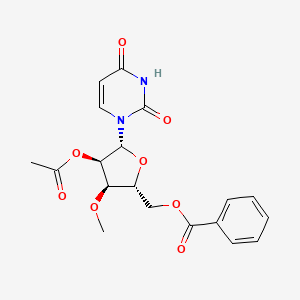 [(2R,3R,4R,5R)-4-acetyloxy-5-(2,4-dioxopyrimidin-1-yl)-3-methoxyoxolan-2-yl]methyl benzoate