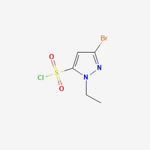 molecular formula C5H6BrClN2O2S B15295829 3-bromo-1-ethyl-1H-pyrazole-5-sulfonylchloride 