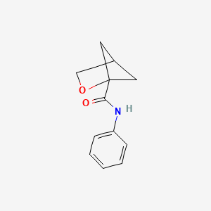 molecular formula C12H13NO2 B15296752 N-phenyl-2-oxabicyclo[2.1.1]hexane-1-carboxamide 