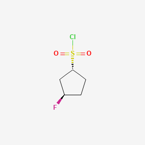 molecular formula C5H8ClFO2S B15303516 rac-(1R,3R)-3-fluorocyclopentane-1-sulfonyl chloride 