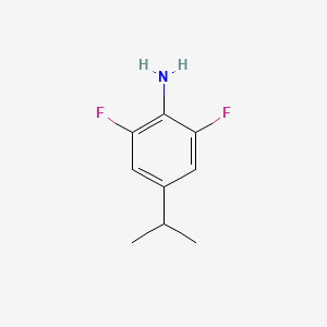 molecular formula C9H11F2N B15306064 2,6-Difluoro-4-(propan-2-yl)aniline 